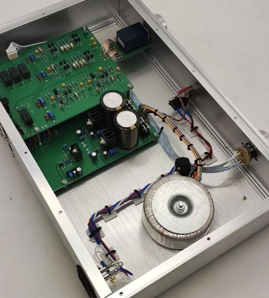 NEW full balance Single end class A preamplifier 3 way balance input 1 way balance output C11PRO