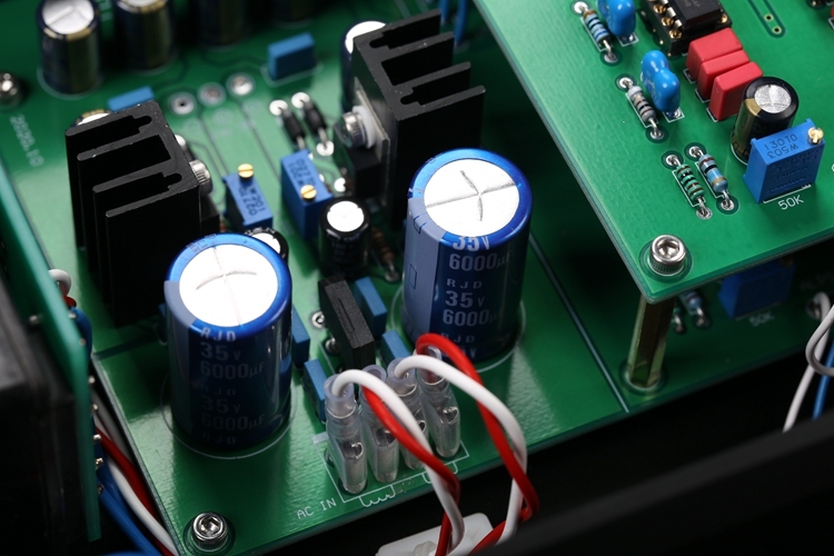 Hifi Pre-Amp Preamp Amplifier C7 Mini Preamplifier Machine MBL6010D OPA604AP