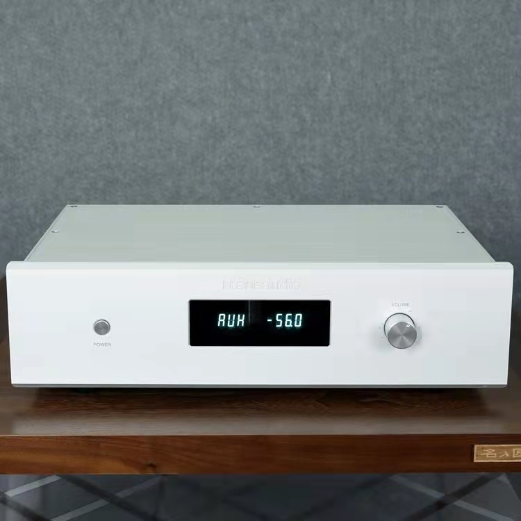 Finished Machine C9.2 HIFI Remote Control Balanced Preamplifier RCA XLR Based On MBL6010D Preamp Circuit