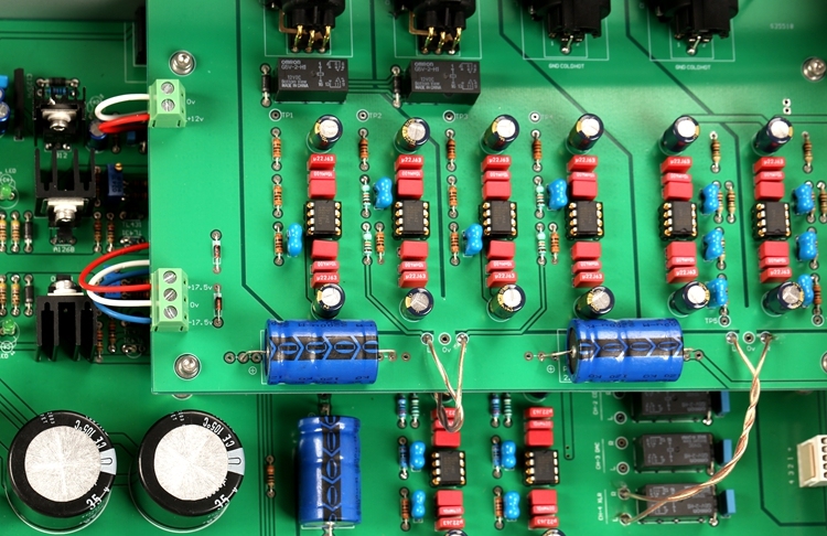 Finished Machine C9.2 HIFI Remote Control Balanced Preamplifier RCA XLR Based On MBL6010D Preamp Circuit