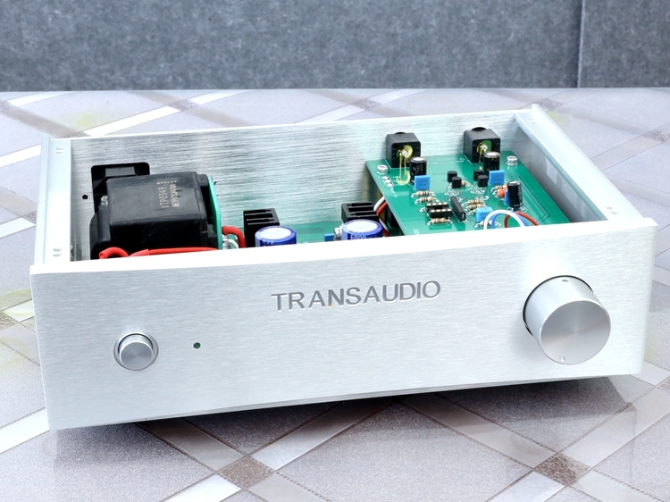 Minimalism Electronic tube odor hifi DIY preamplifier refer to Italy Audio Analogue circuit