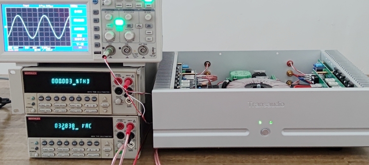 Finished F7 Dual channel 160W+160W pure post power amplifier Reference FM711 circuit