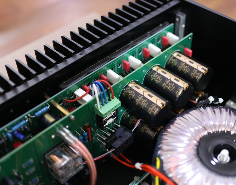 Finished T7 150W+150W HIFI Post Amplifier Full Symmetrical X-Amp Design with Balanced input