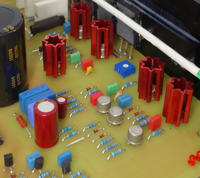 Replica Swiss FM711MK2 Hi End Audio  Pure Post Stereo power Amplifier 250W 8ohms with Balanced Input