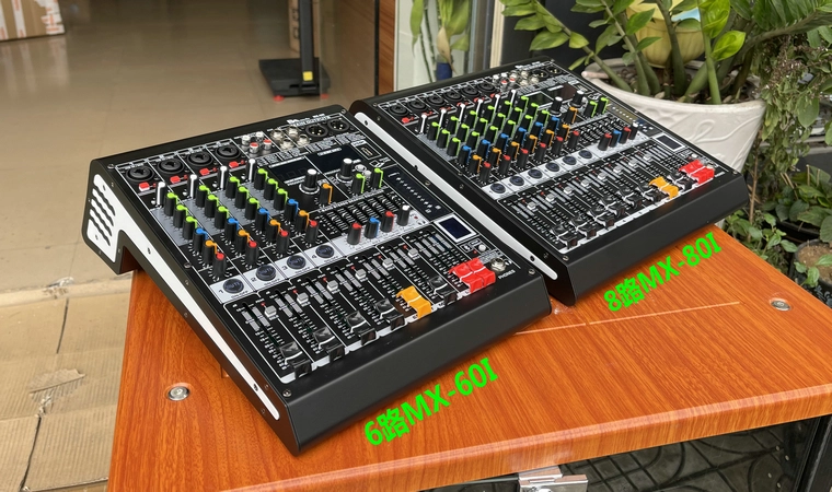 Strong mid low bass USB Bluetooth Mini Reverberator Performance Home KTV 6 channel 8 channel Mixer supply AUX XLR output