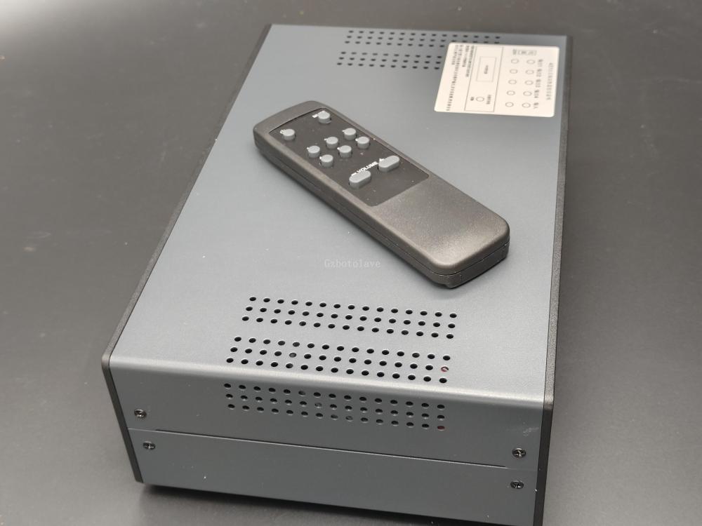 Remote control Fully balanced XLR interface 4-in-1-out 1 in 4 out stereo audio switcher remote control VFD large screen