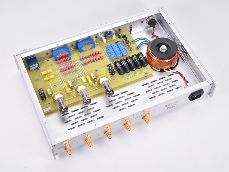 New Finished MC22 preamplifier HiFi ECC83 tube pre-amp With high and low tone adjustment