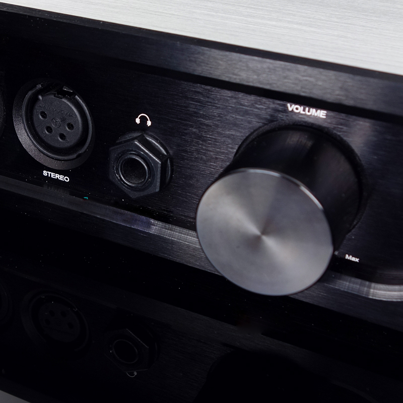 Finished E600 Fully Balanced Headphone Amplifier XLR Low distortion Headphone Amp New