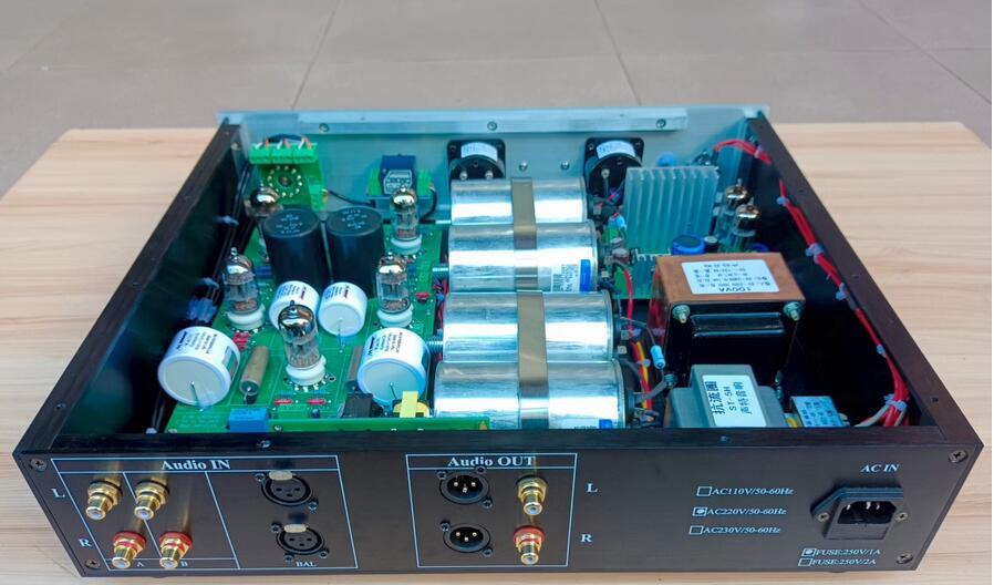 Assembled Refer to the CAT-SL1 HIFI tube preamplifier 6Z4（6X4）*2 ECC82*2,ECC83*2 VU meter Balance tube preamp