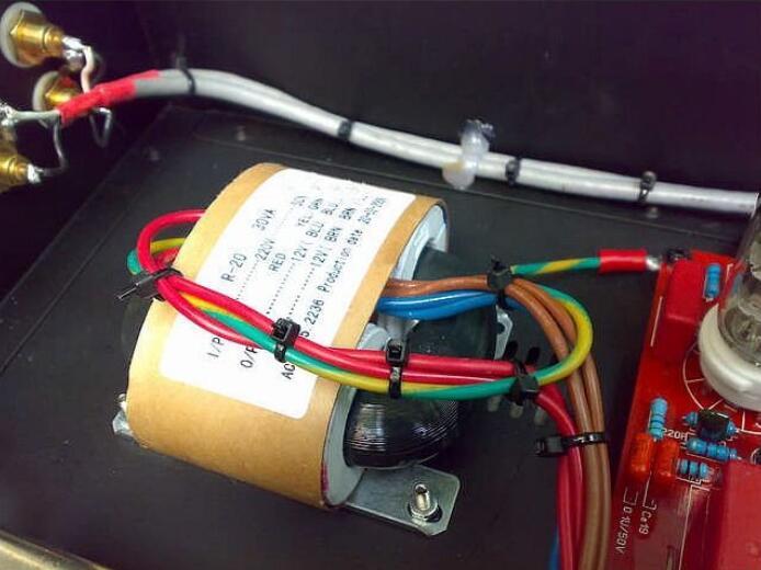 Improved version tube preamplifier Independent power filter base on Musical Fidelity X-10D circuit