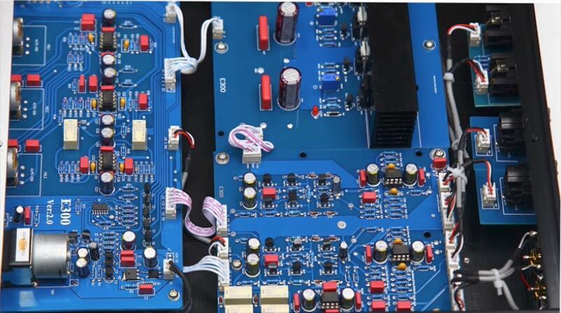 New Finished High-end E300 Preamplifier High school low volume adjustment Pre-amp With Balanced output