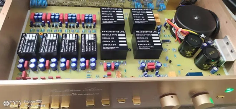 High end 1: 1 Reference Switzerland FM266MKII HIFI fully balanced preamplifier remote control RCA XLR preamp