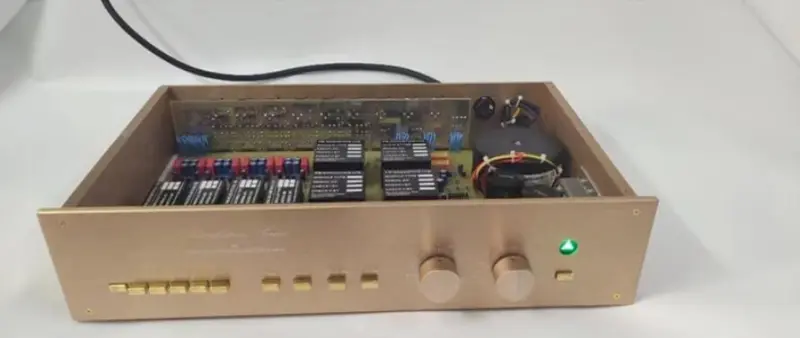 High end 1: 1 Reference Switzerland FM266MKII HIFI fully balanced preamplifier remote control RCA XLR preamp