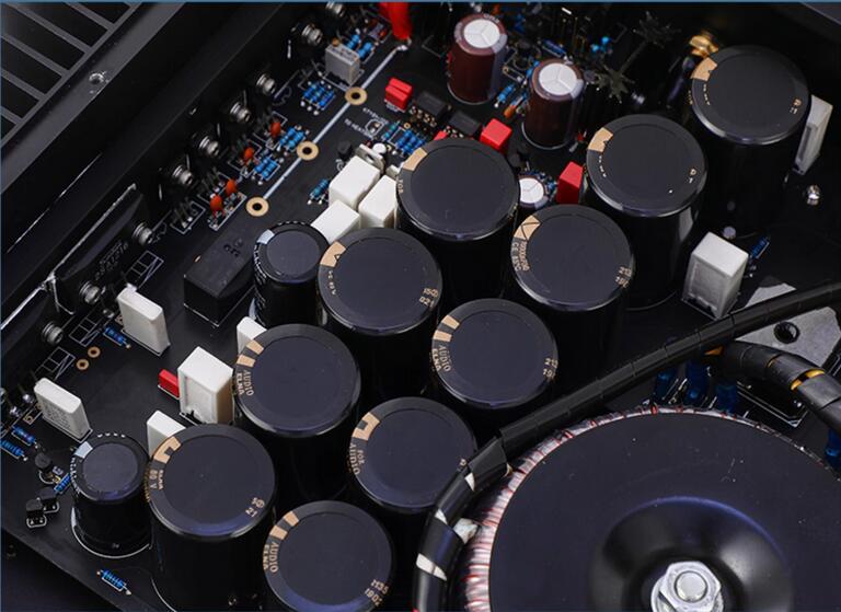 New 50W*2 HIFI Class AB stereo  transistor power amplifier with balanced input Refer to Burmester 933 circuit
