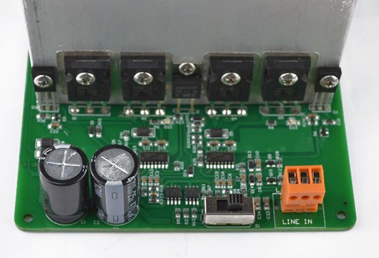 IRAUD2000 HIFI level  IRS2092 2000W Class D High Power Digital Amplifier Board