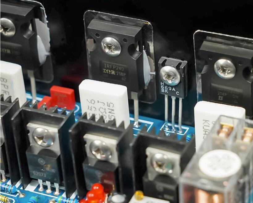 A3 Fully Symmetrical Double Difference FET Power Amplifier Board IRFP240 IRFP9240 Output transistor With Capacitor And Radiator