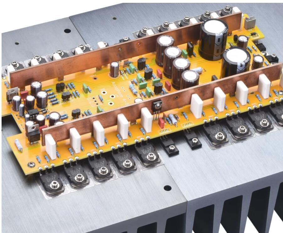 BRZHIFI-A75 HIFI reference Accuphase-A75 Class A Class AB power Amplifier 240W Field effect tube pure Rear Amplifier Audio