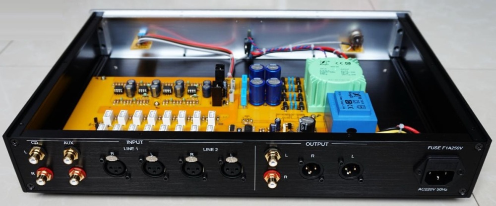 NEW Finished S0627 Balanced Preamplifier LM4562 HiFi Preamp XLR RCA Voltage Regulator ON LM317