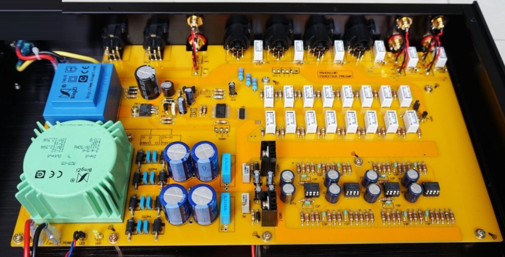 NEW Finished S0627 Balanced Preamplifier LM4562 HiFi Preamp XLR RCA Voltage Regulator ON LM317