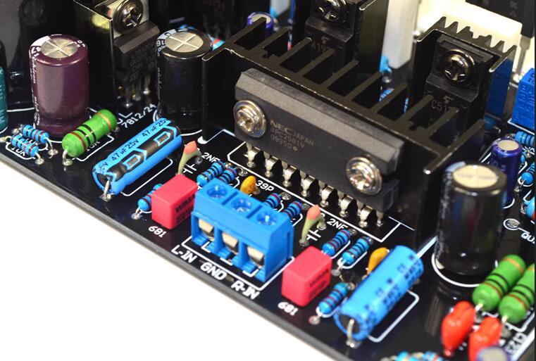 IRF240 + IRF9240 Separate Field-effect transistor + UPC2581V Push tube 120W+120W class AB amplifier board