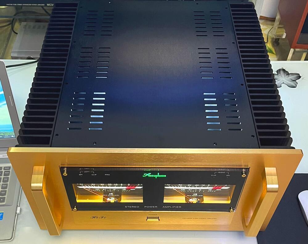 AM200 HIFI Fully balanced Class A stereo 200W*2 power amplifier With dual meter display