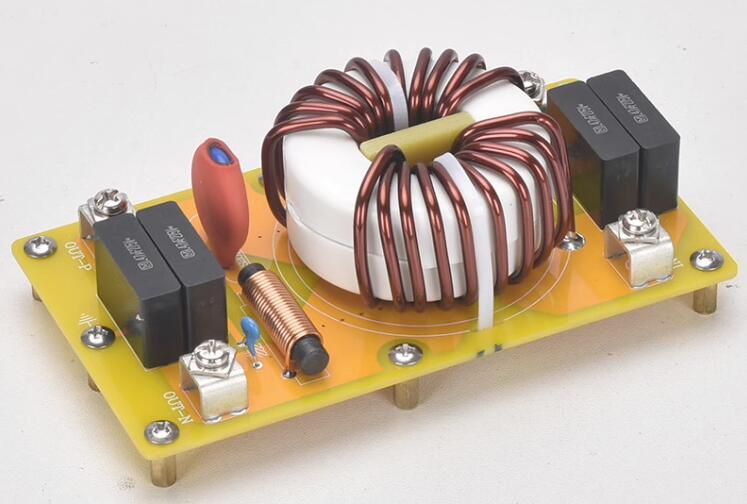 New PW1 4000W High-End Audio power purifier AC Power Conditioner Filter Power Purifier Power strip