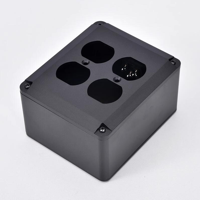 New BZ1311 Power socket aluminum chassis American standard socket box Power strip case