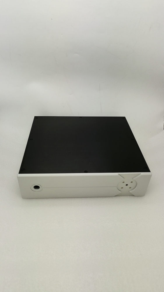 Fashionable and personalized all aluminum power amplifier case tube amp DIY chassis with knob JY