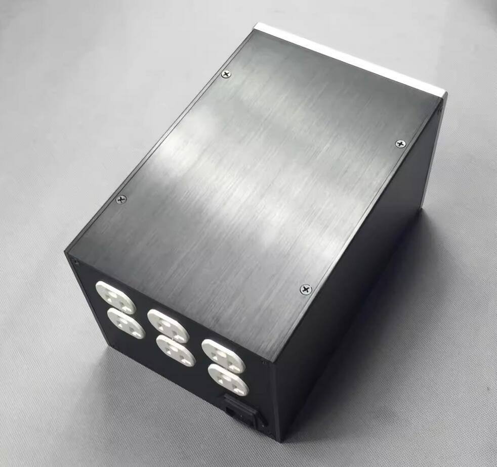 Full aluminum Isolated power supply chassis Dual display input and output voltage transformer box dual voltmeter