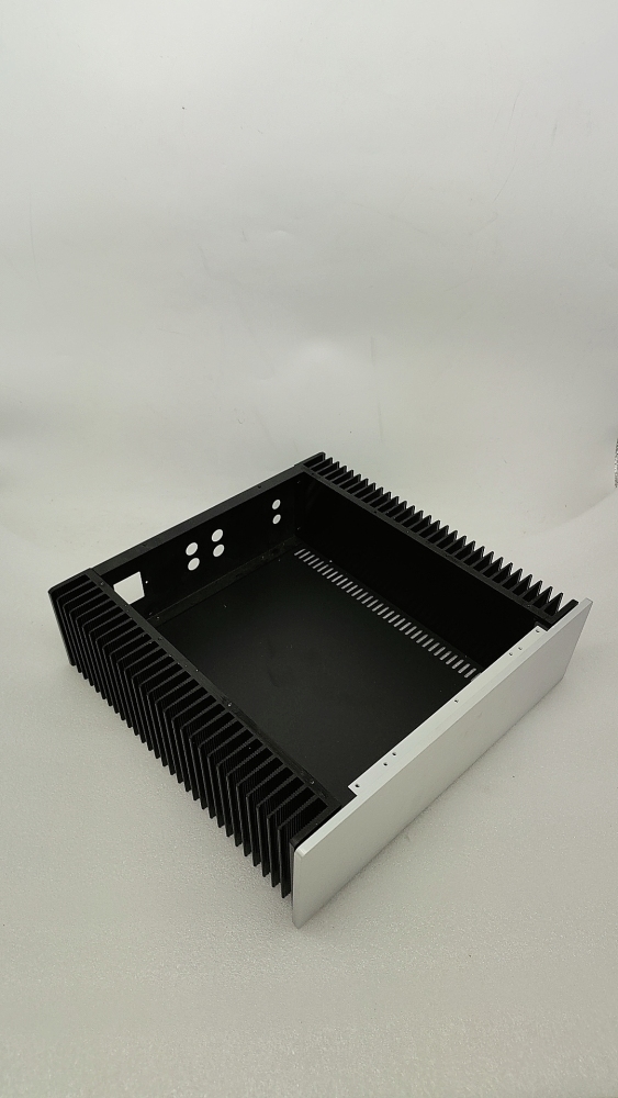 Q3 aluminum front panel amplifier chassis / Preamp / Class A / External radiator / AMP Enclosure / case / DIY box (320*100*300mm)