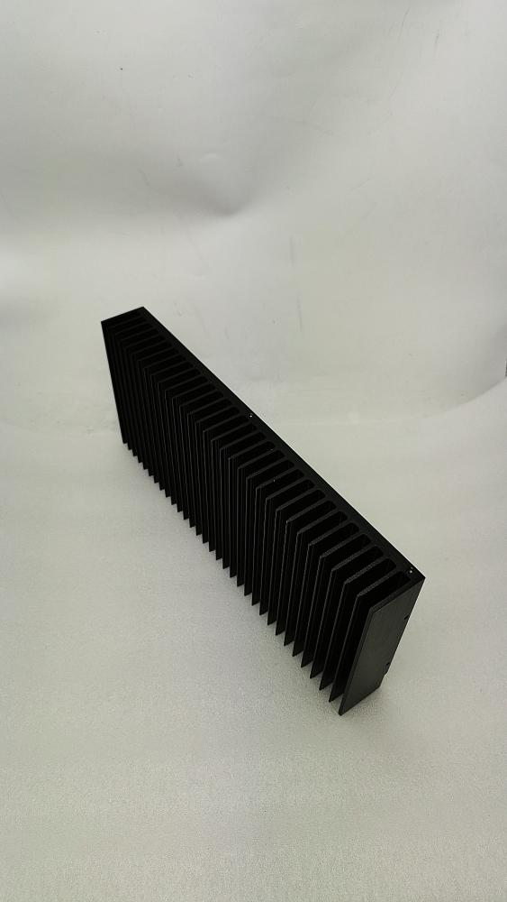 Extra Large Class A HIFI Power Amplifier Special Aluminum Radiator Blackened Brushed heatsink have opened Hole 400 * 50 * 174mm