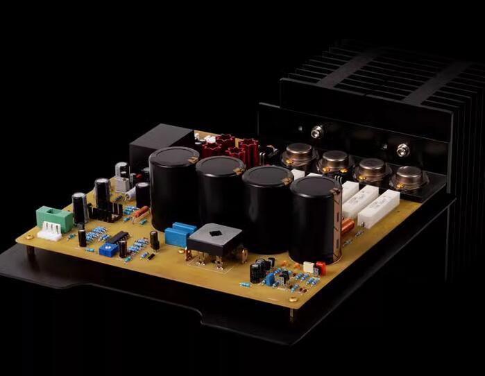 One pair engraving FM111 circuit HIFI Mono split type high-power 360W amplifier