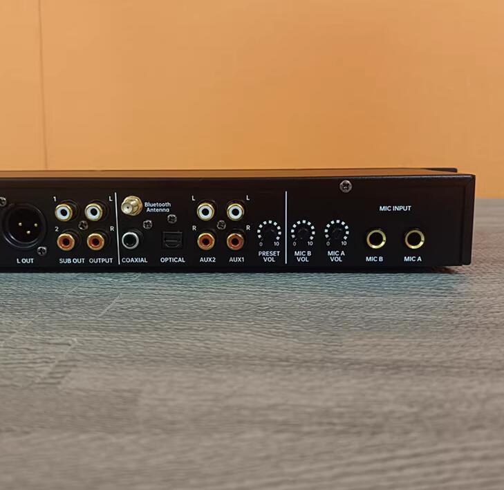 Remote control Bluetooth coaxial USB preamplifier effect reverberator KTV karaoke home karaoke equalizer prevent whistling