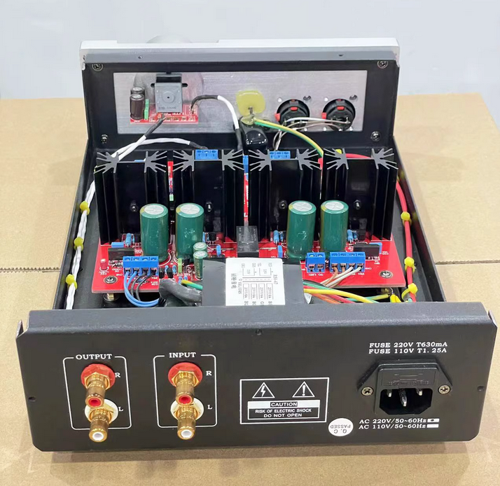 No negative feedback E-100A Finished headphone amplifier Full field effect transisto can directly push 4 Ω -600 Ω headphones
