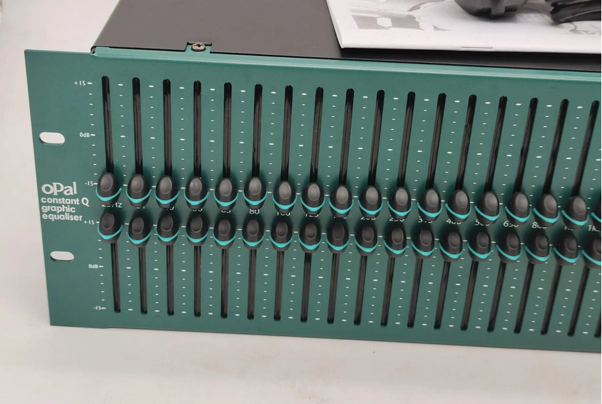 NEW BSS FCS-966 2x 30 stage performance professional equalizer dual channel graphic equalizer