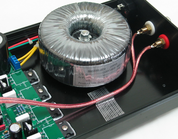 Finished LME49810 mono HIFI DIY class AB 100W amplifier with 1943/5200 transistor