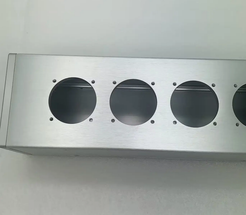 HIFI aluminum EU socket power filter chassis amplifier housing DIY 2 bit 4 bit 6 bit holes for choose
