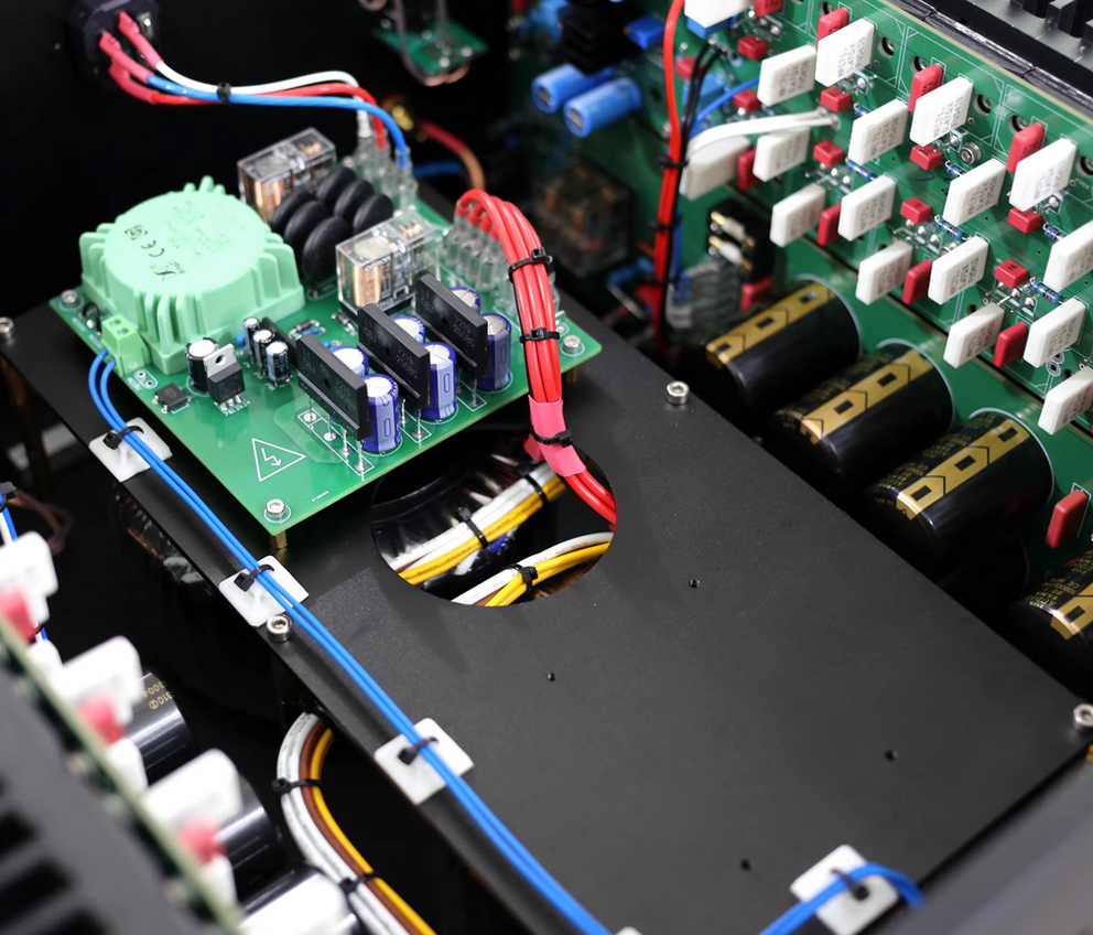 Balanced Or Single Input 2CH ClassAB Post Amplifier 225W*2/8Ω;450W*2/4Ω Fully Symmetric X-Amp Ultra Fast Power Amplifier Circuit