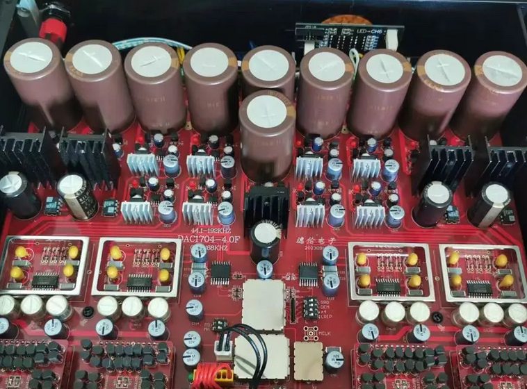 High-End 4*PCM1704 Fully Discrete Truly Balanced Output Decoder (Commemorative Edition)AK4118+DF1706+CHD957/44.1-192KHZ/24BT