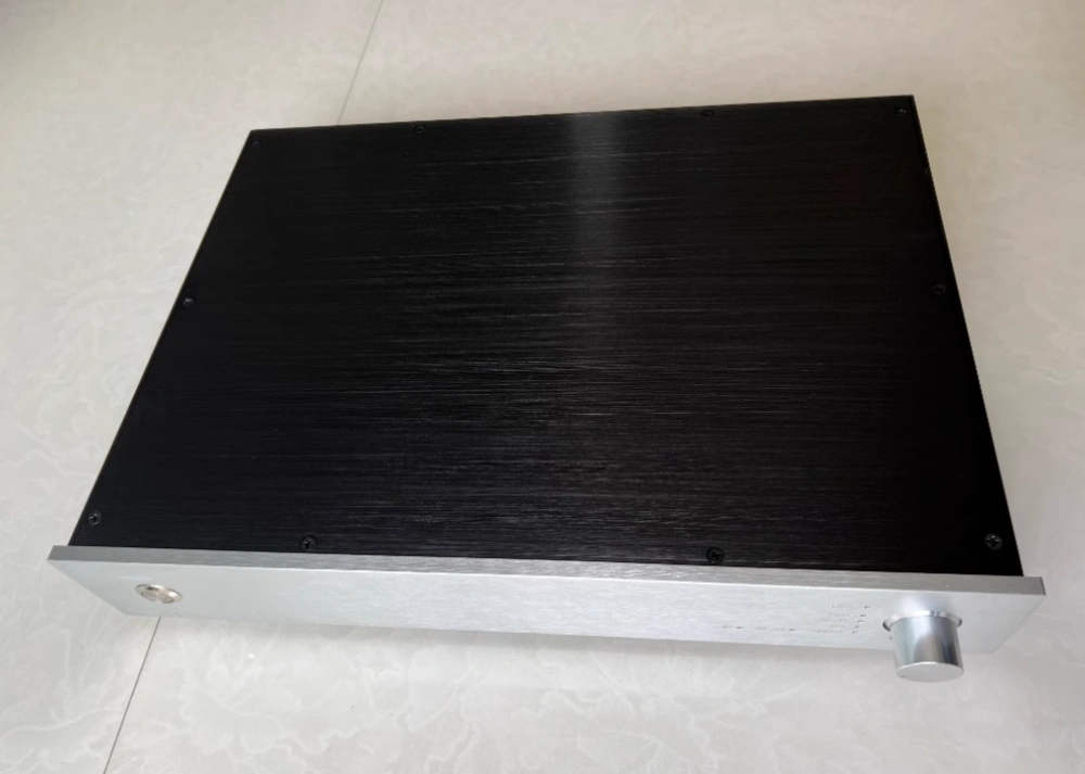 【驚愕の熟練金属加工】DAC (Burr Brown PCM63P)❻ PCM63 Tube DAC 3v RMS (5687, EZ35, Black Gate, Audio Note caps
