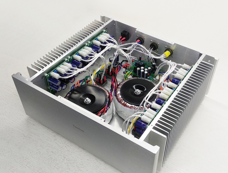 TeraDak ATX900W PC ATX HiFi Pure linear computer power supply (Customized version)