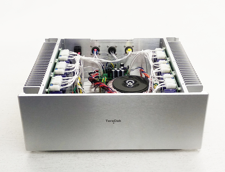 TeraDak ATX900W PC ATX HiFi Pure linear computer power supply (Customized version)