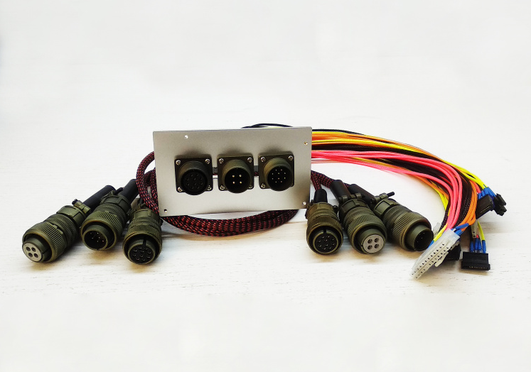 TeraDak ATX900W PC ATX HiFi Pure linear computer power supply (Customized version)
