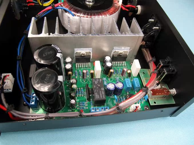 Finished 5532+TDA7294 HiFi stereo 60W+60W audio power amplifier With protective circuit
