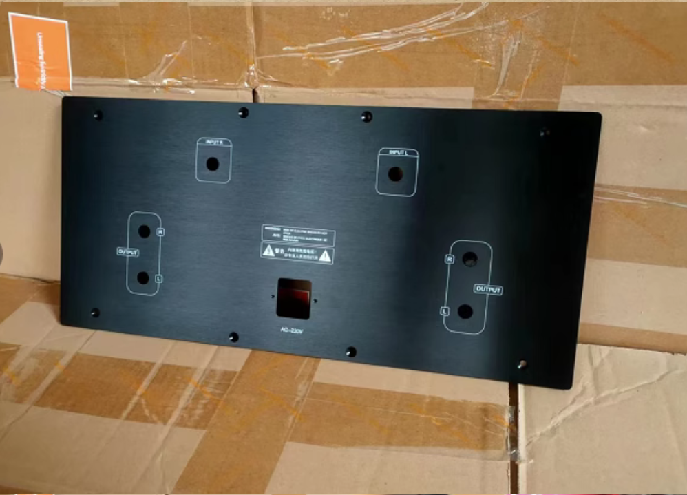 large space aluminum Goldmund double channel amplifier chassis Audio rear stage amplifier combine chassis both sides heatsink