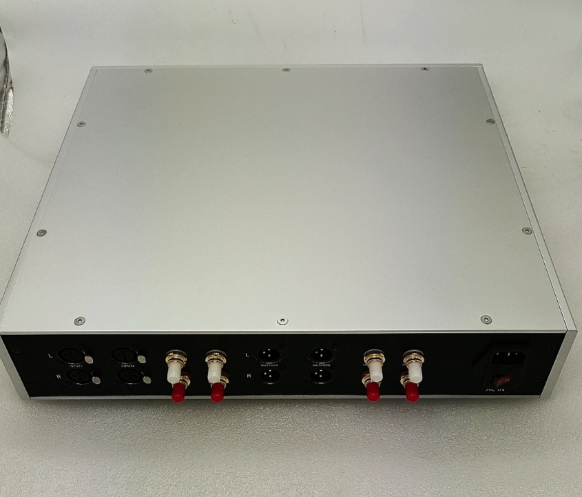 Full aluminum Goldmund chassis Passive preamplifier Relay remote control lossless volume control board RCA Balanced XLR