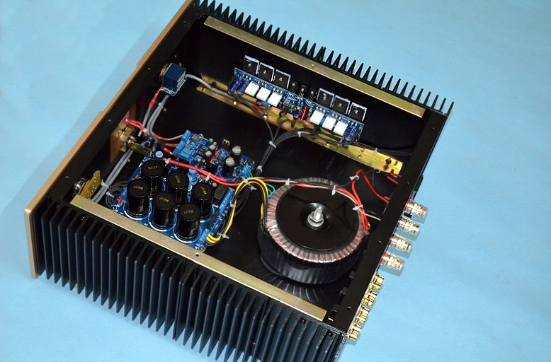 L10 High power Class AB HIFI DIY stereo 160W*2 power amplifier With four-way input selection