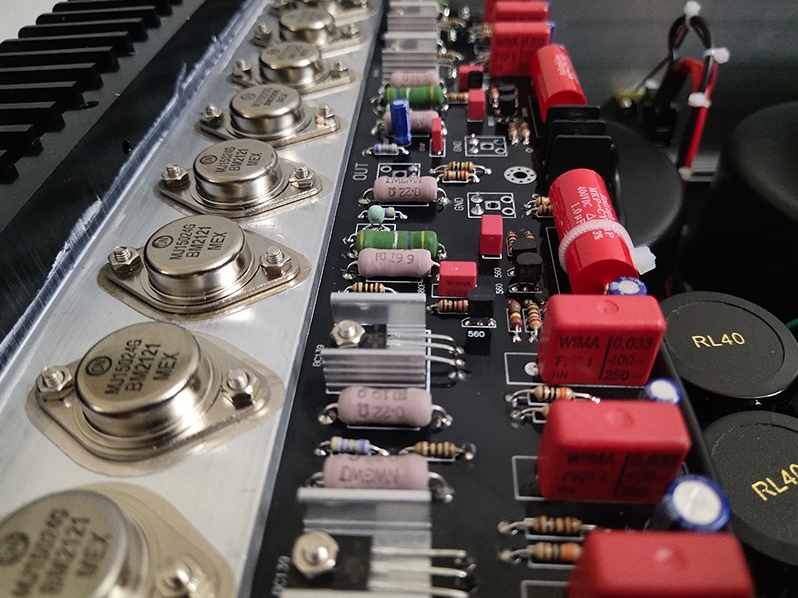 New Refer to well-known Music Fax A1000 circuit HIFI DIY class A 50W*2 stereo power amplifier