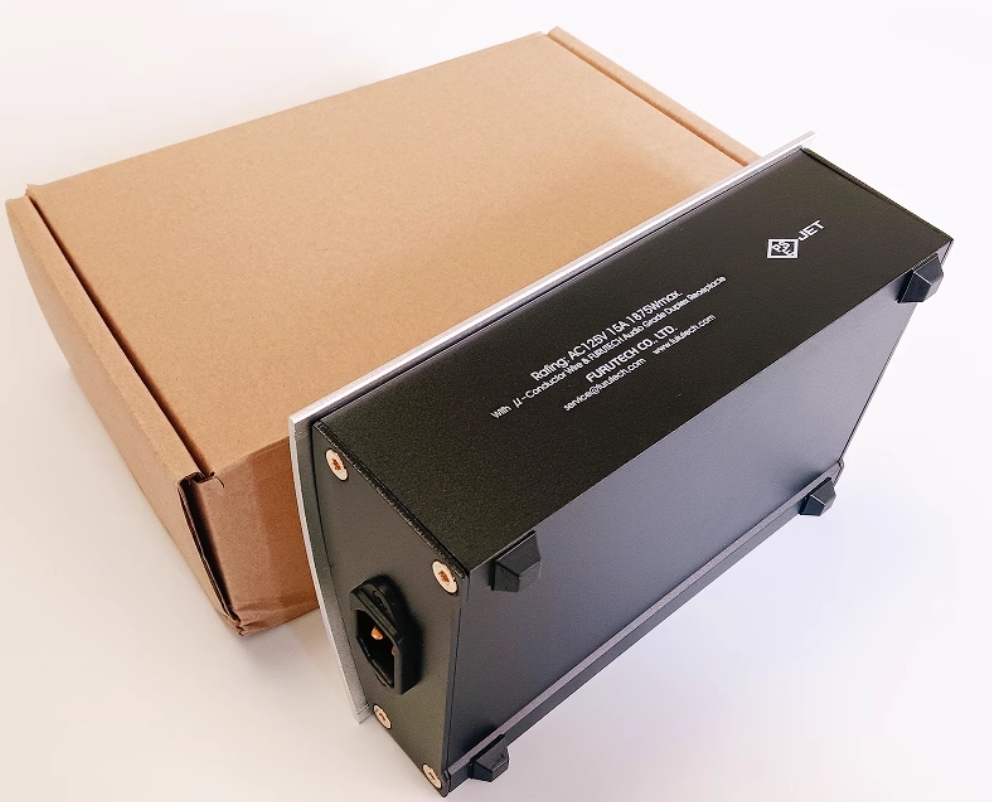 E-TP60 Mains Power Distributor US EU standard sockets 15A, Gold plated Audio Grade Receptacle Passive filters