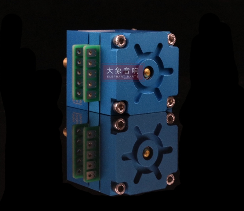 Hong Kong Design by Mr. K 59 level high-precision dual volume stepper potentiometer 50K100K resistor